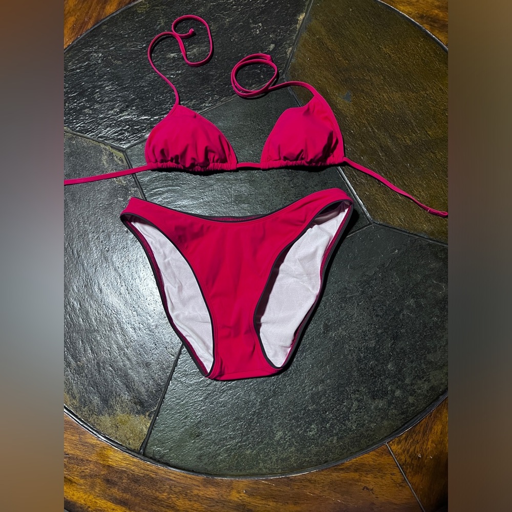 Coral Key red bikini.  Size medium.  Bottoms have gray piping.  Lined. Worn 1x